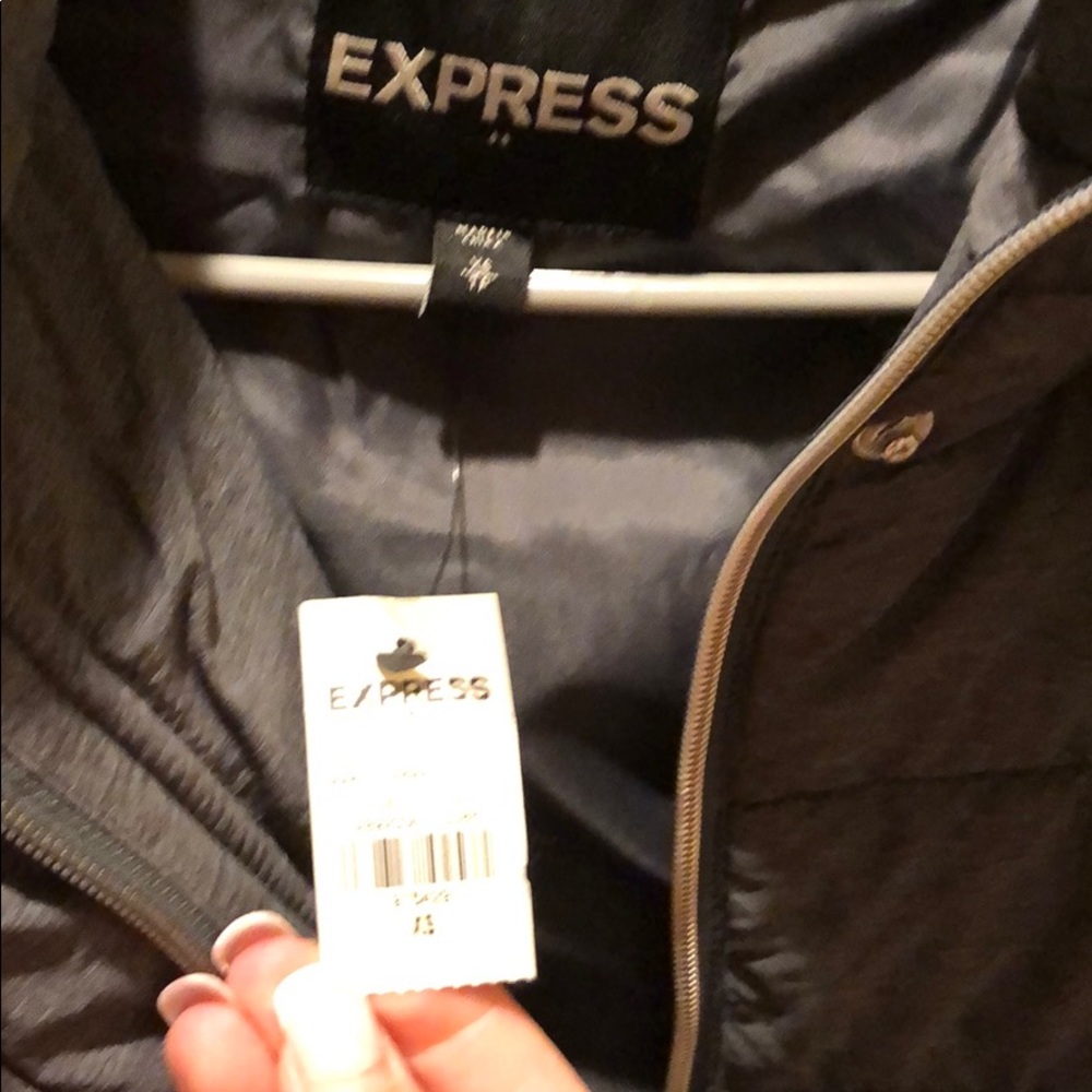Express winter down jacket. - Picture 3 of 4